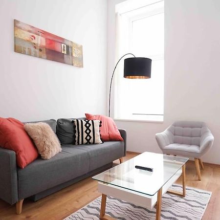 Modern Living In City Center - Fully Equipped Wien Eksteriør bilde